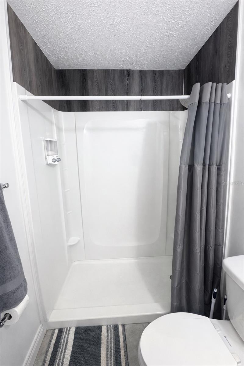 1004 BOOKER AVE, SEBRING, FL, 33870