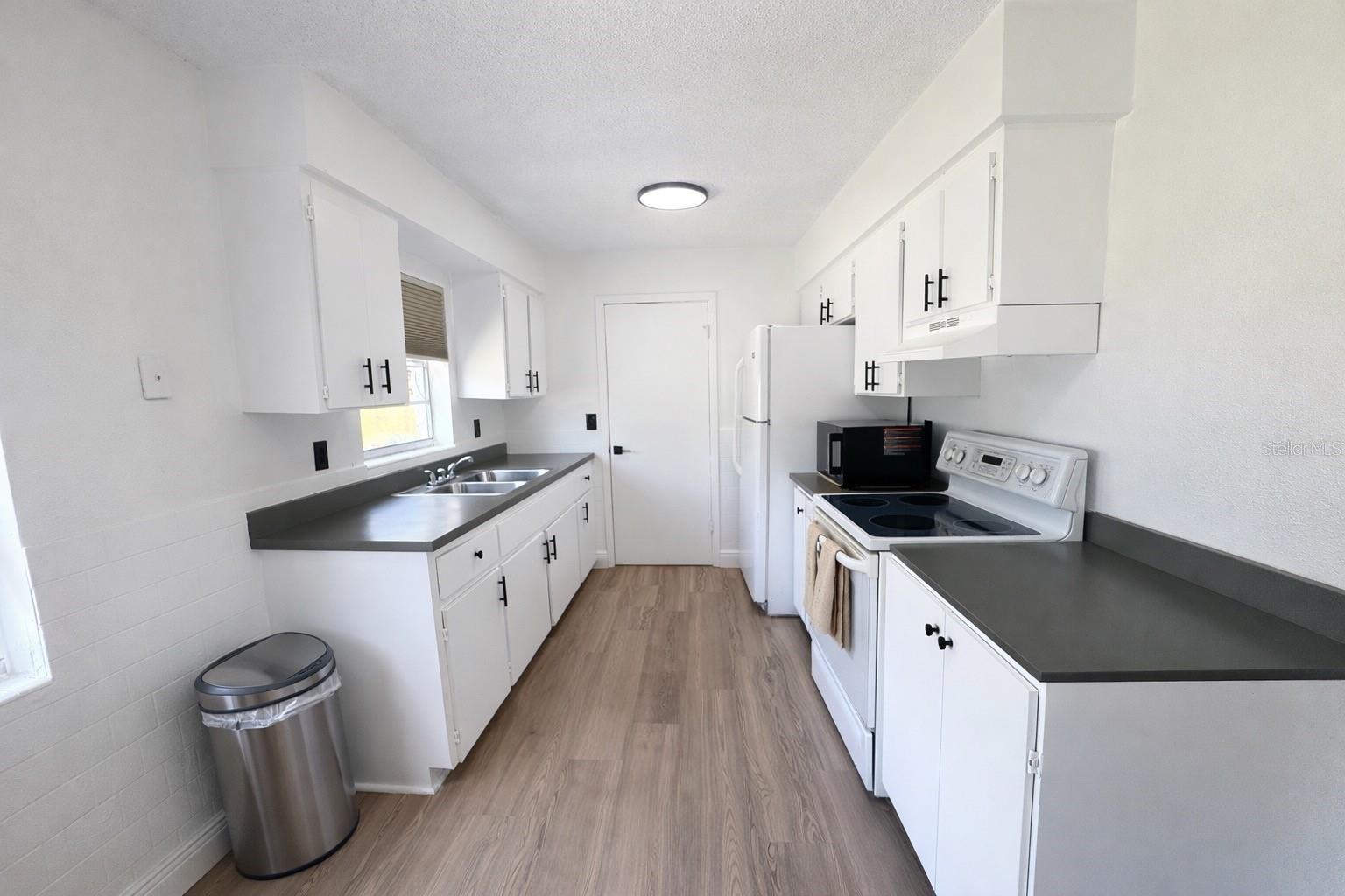 1004 BOOKER AVE, SEBRING, FL, 33870