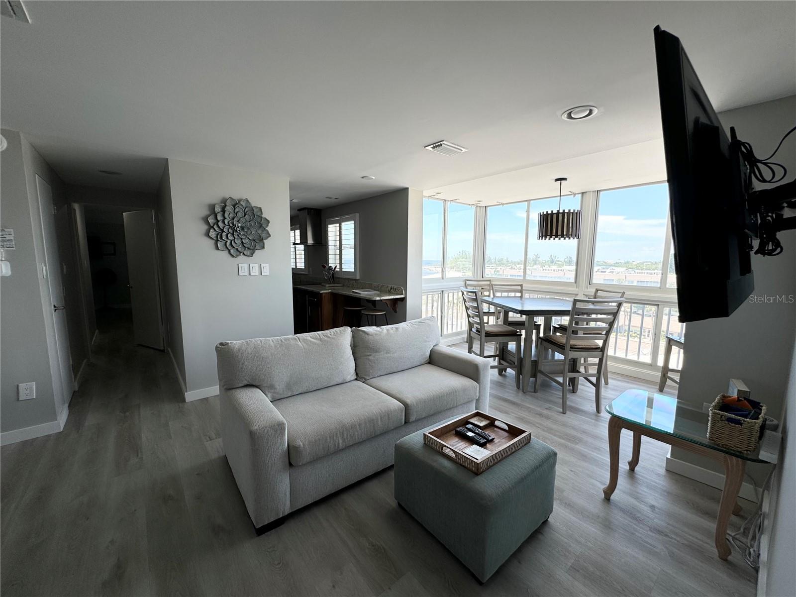 1255 TARPON CENTER DR #612, VENICE, FL, 34285