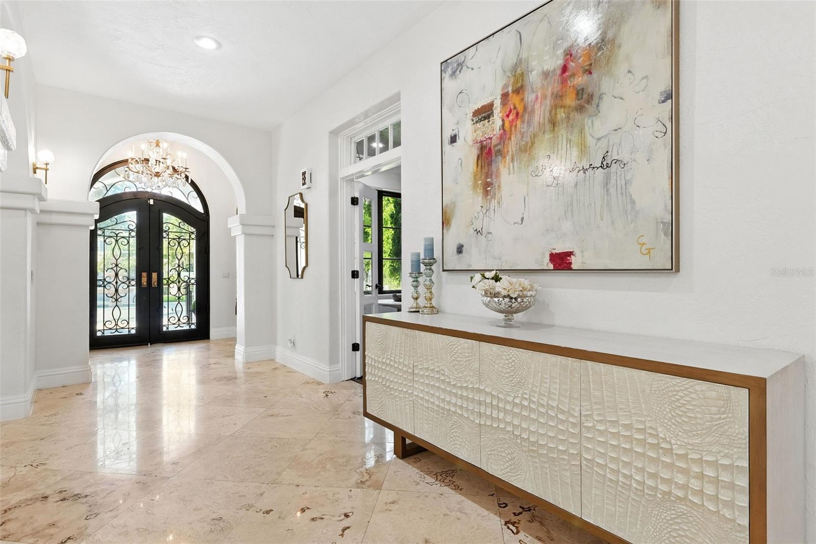 4555 W SWANN AVE, TAMPA, FL, 33609