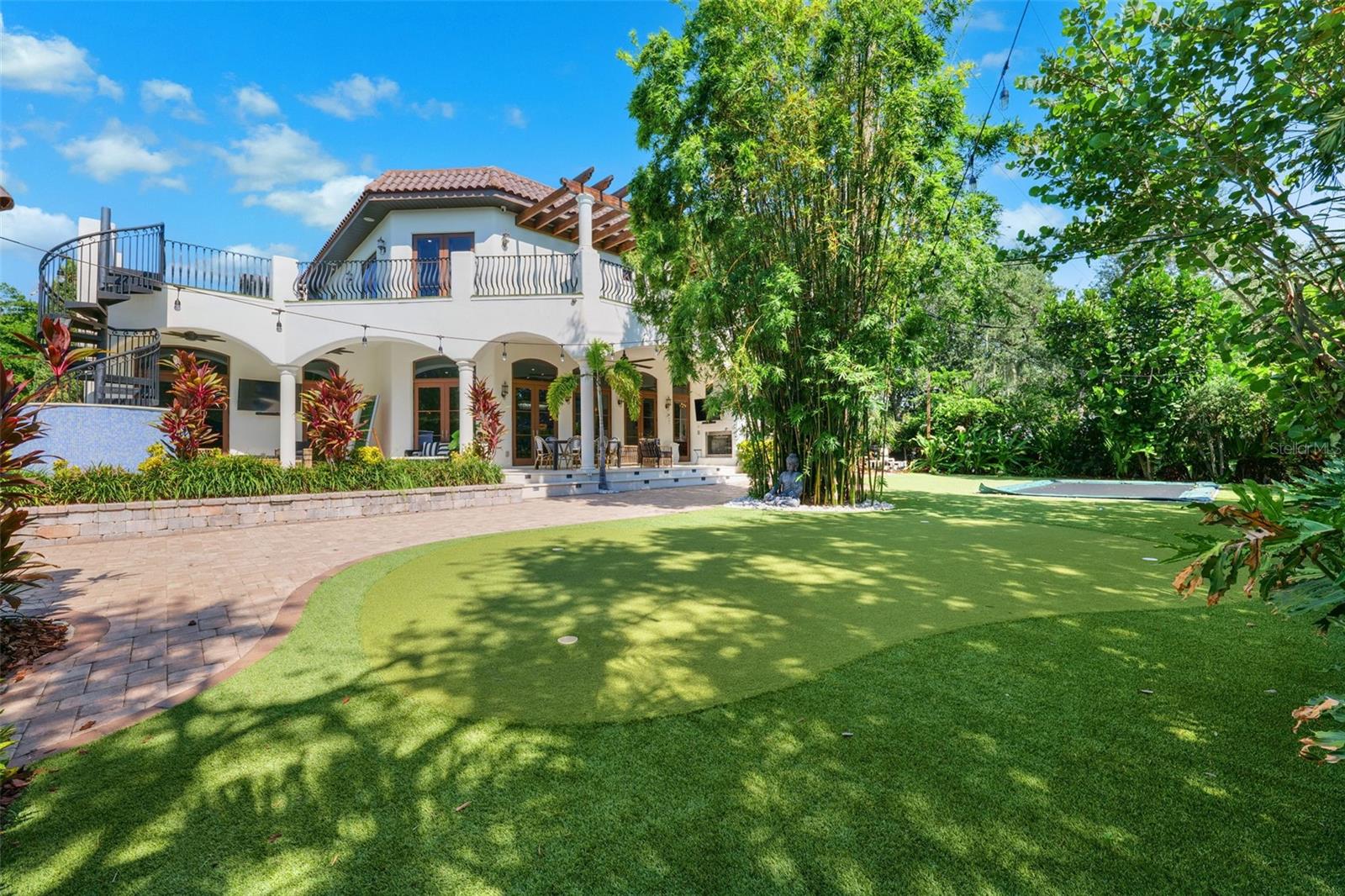 4555 W SWANN AVE, TAMPA, FL, 33609