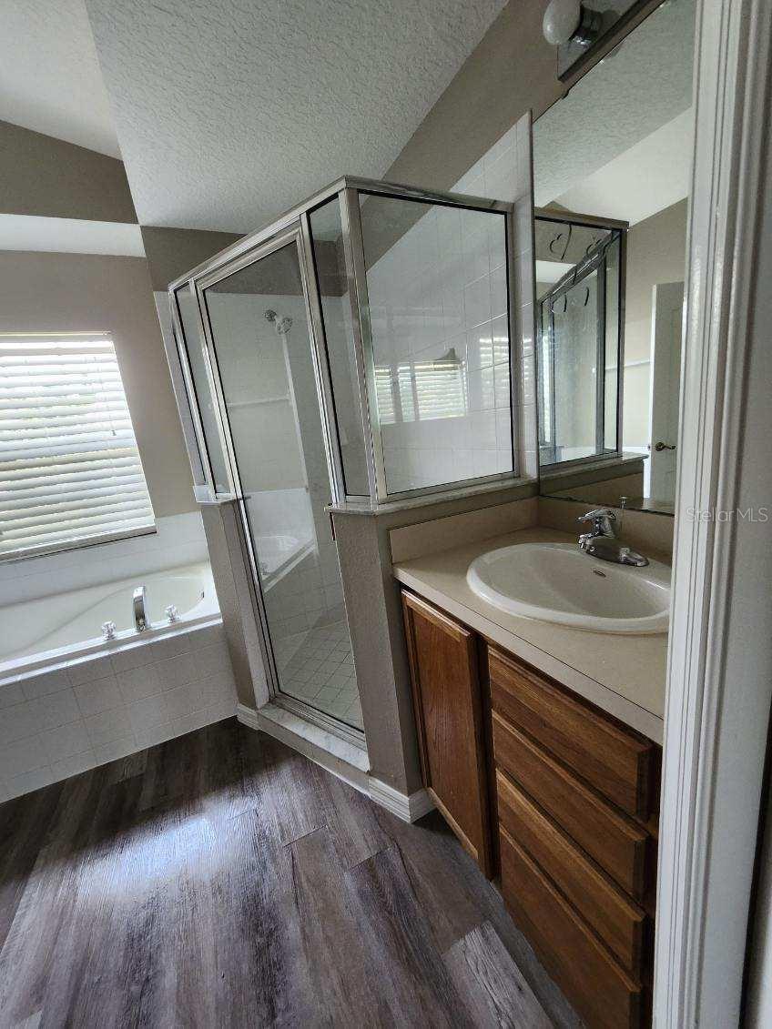 2617 ATHENS DR, LEESBURG, FL, 34748