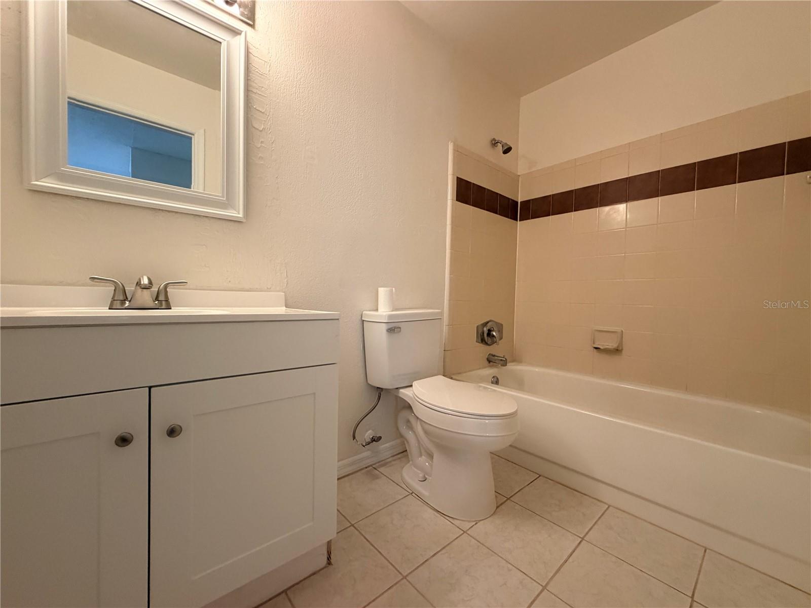 5986 WESTGATE DR #204, ORLANDO, FL, 32835