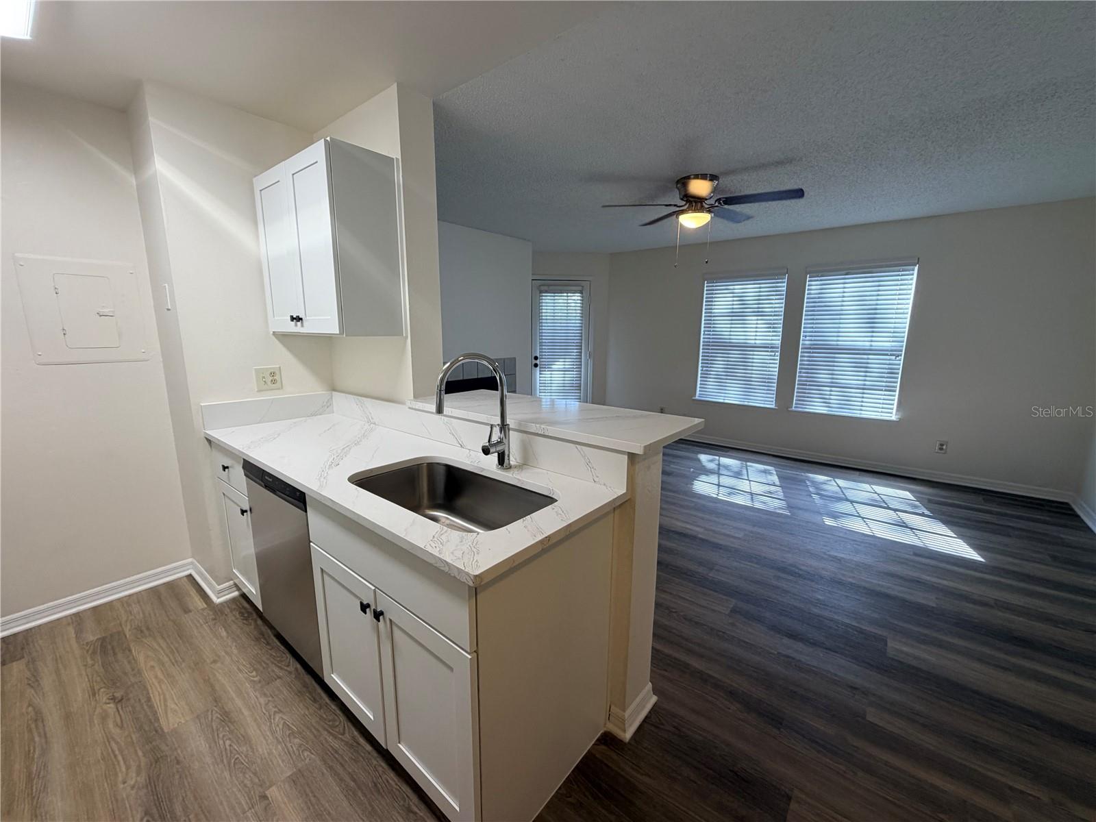 5986 WESTGATE DR #204, ORLANDO, FL, 32835