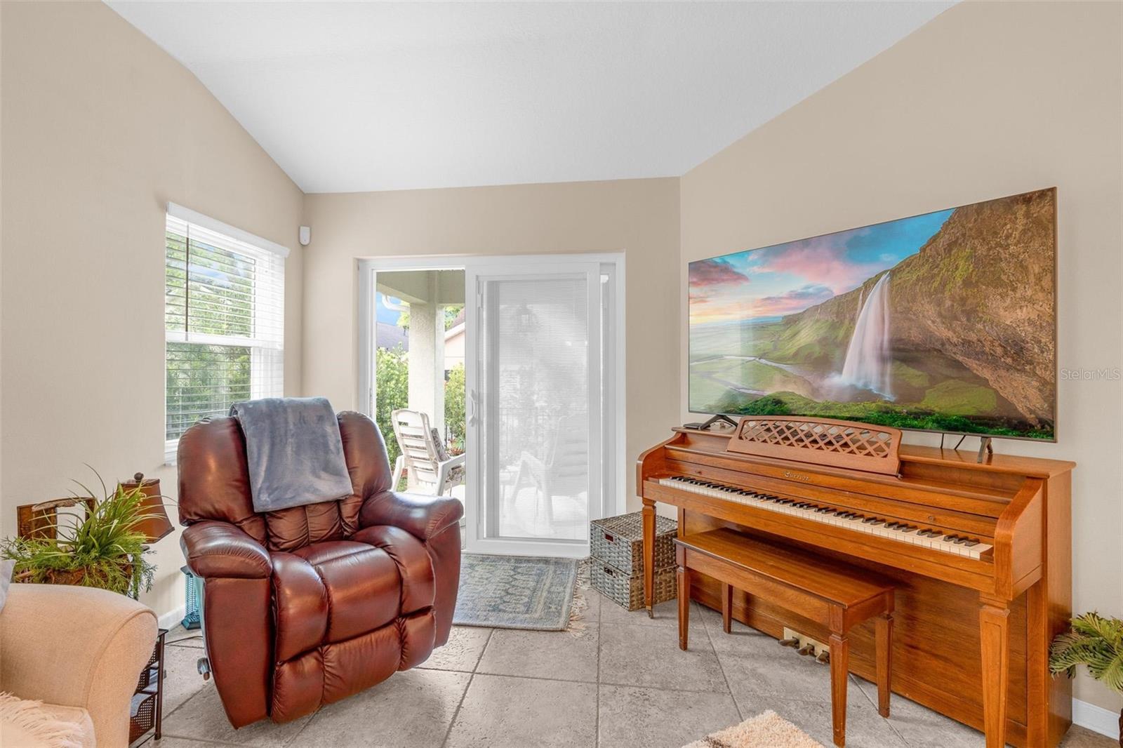 105 LITTLETON CIR, DELAND, FL, 32724