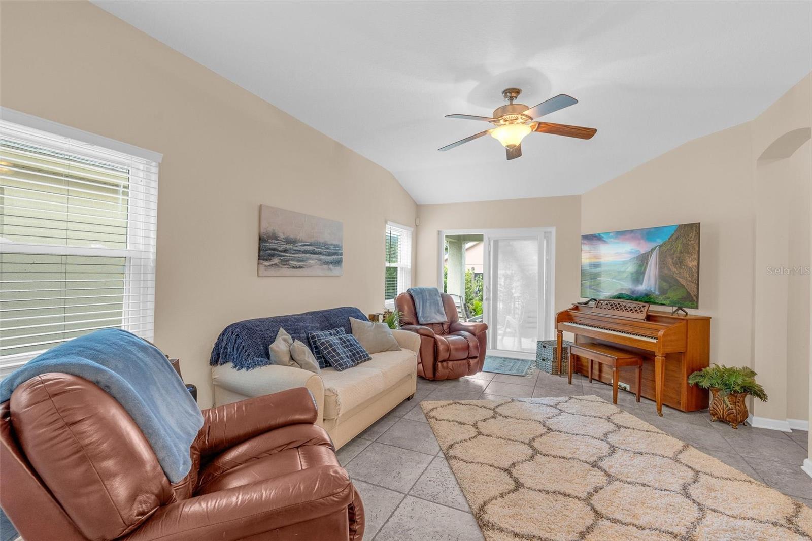 105 LITTLETON CIR, DELAND, FL, 32724