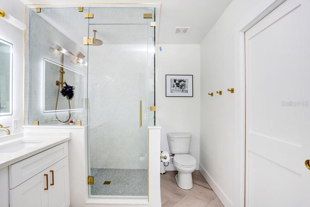3926 VENETIAN WAY, TAMPA, FL, 33634