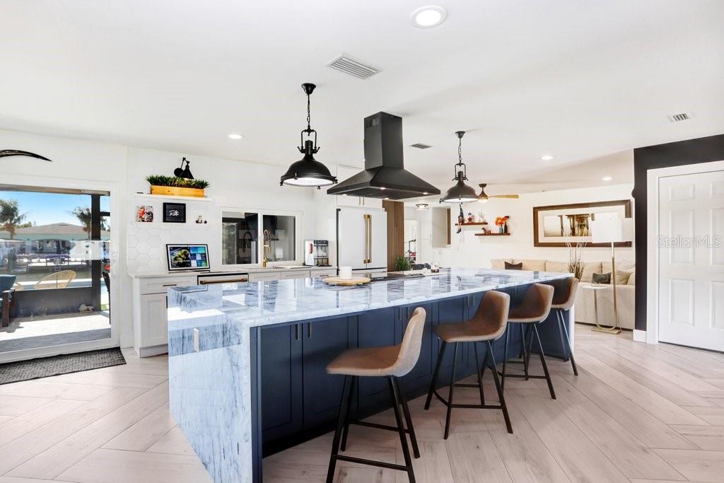 3926 VENETIAN WAY, TAMPA, FL, 33634