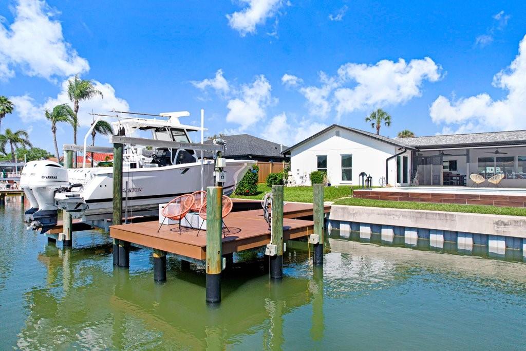 3926 VENETIAN WAY, TAMPA, FL, 33634
