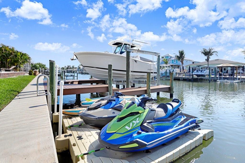 3926 VENETIAN WAY, TAMPA, FL, 33634