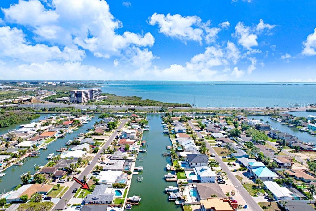 3926 VENETIAN WAY, TAMPA, FL, 33634