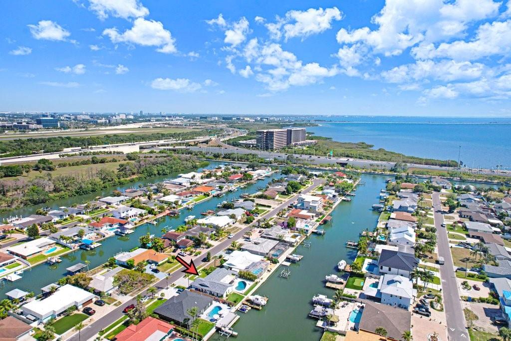 3926 VENETIAN WAY, TAMPA, FL, 33634