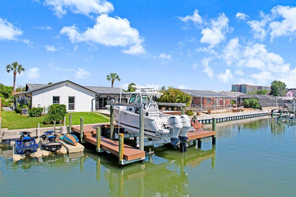 3926 VENETIAN WAY, TAMPA, FL, 33634