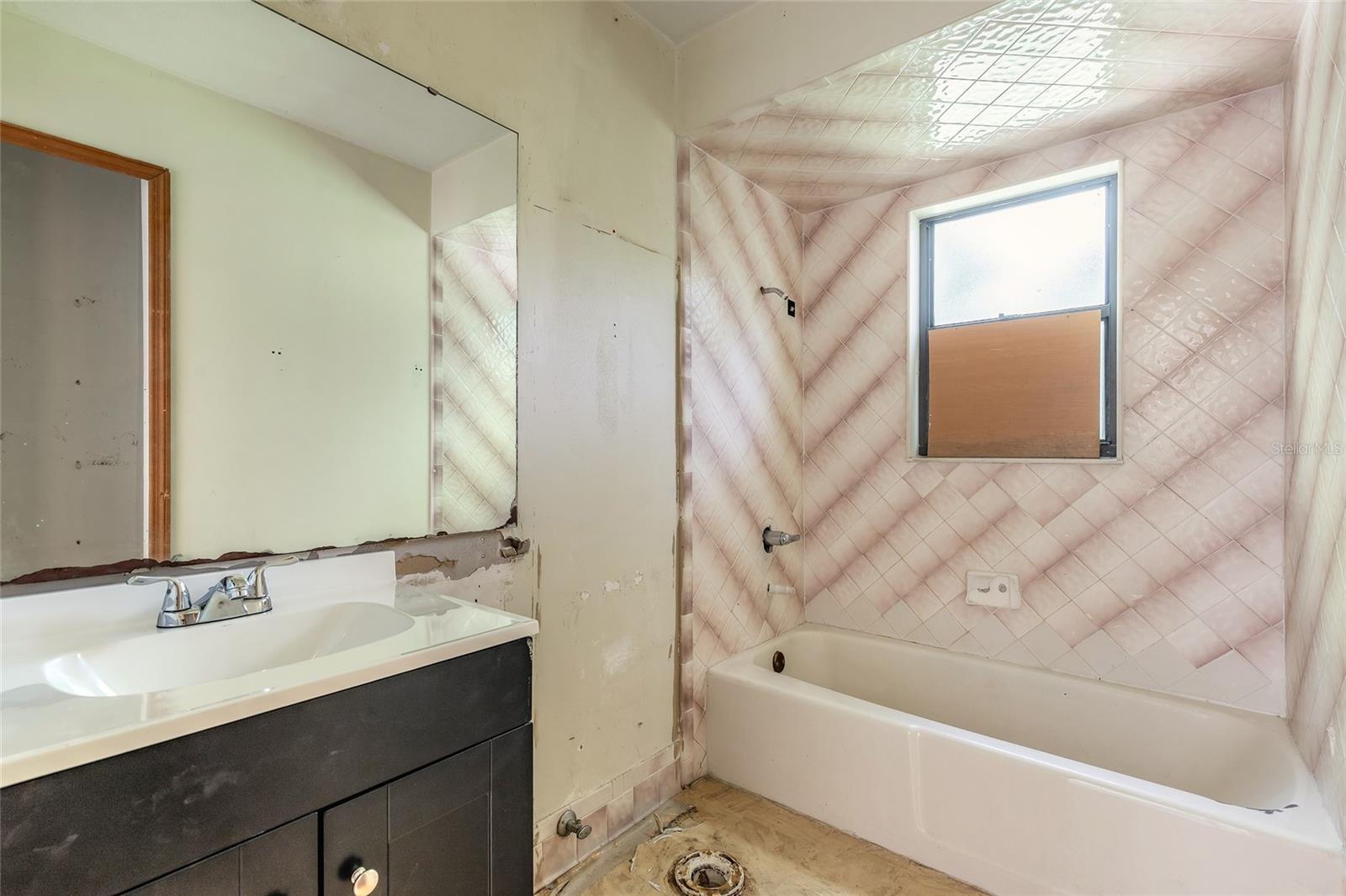 1154 BUENA VISTA DR, DAYTONA BEACH, FL, 32117