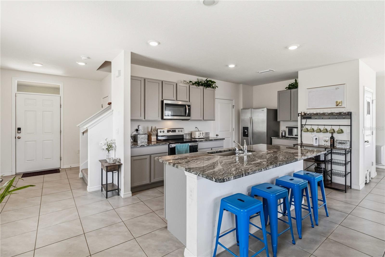 8354 HARDY BAY LOOP, WESLEY CHAPEL, FL, 33545