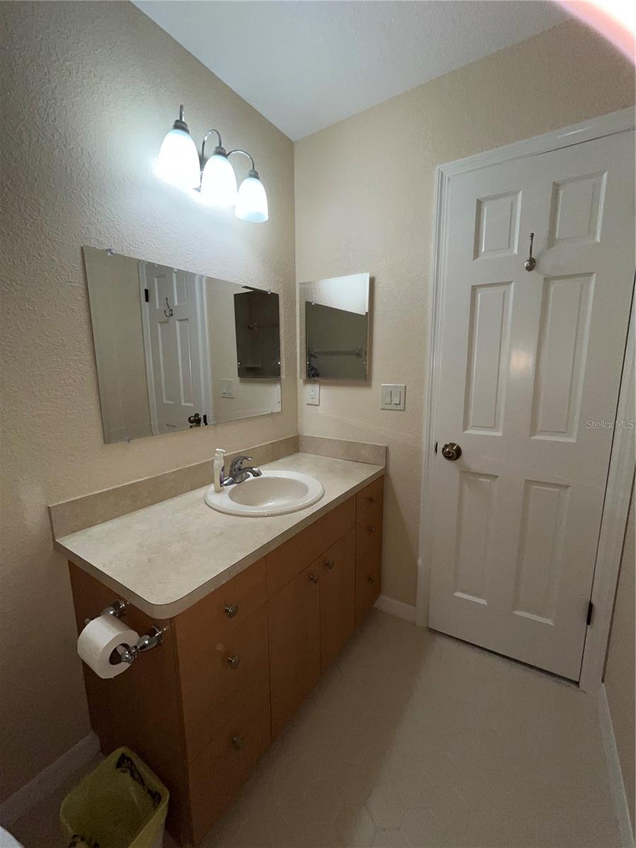 1052 MEDINAH DR, WINTER HAVEN, FL, 33884