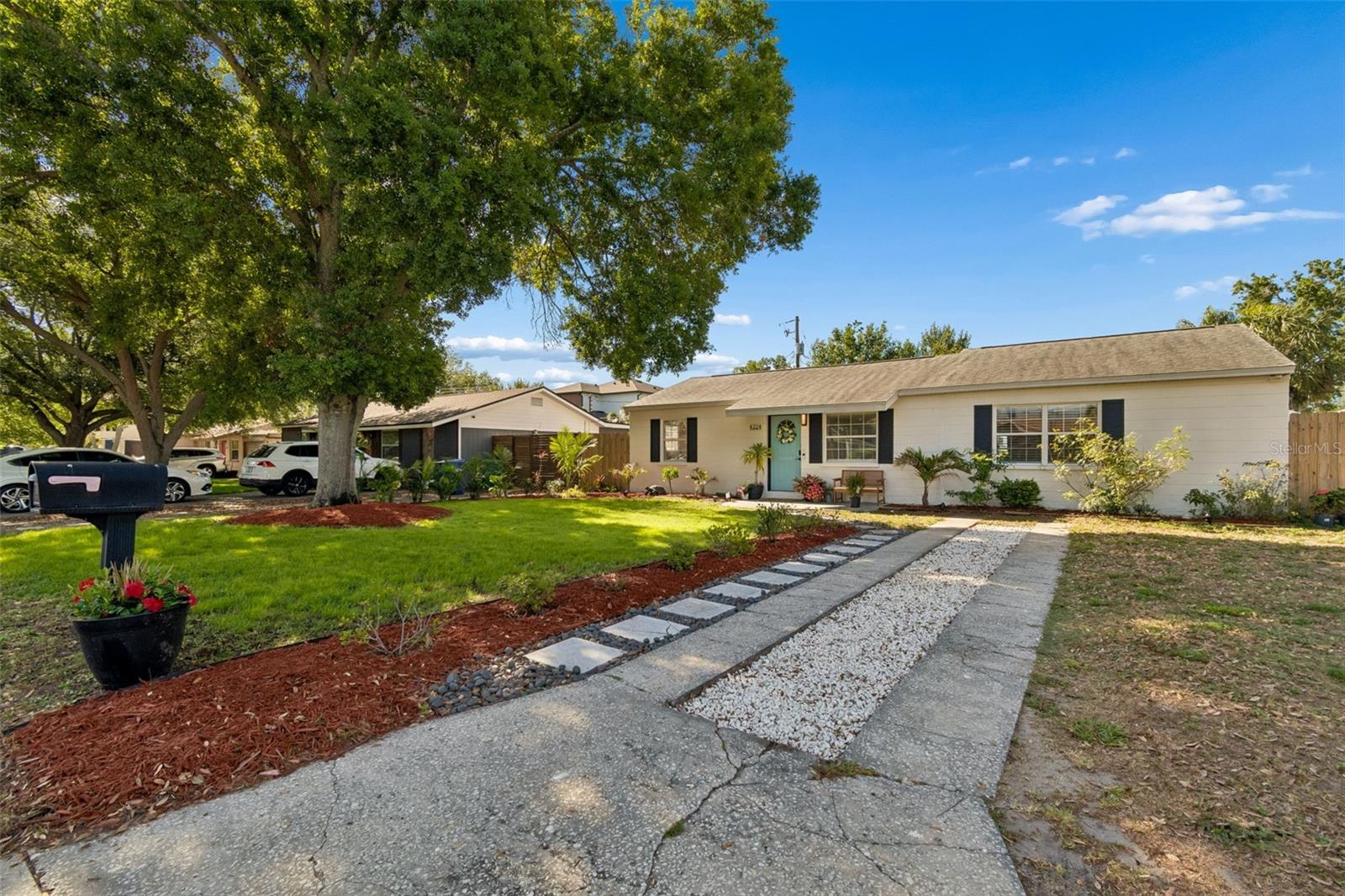 4224 W BAY VISTA AVE, TAMPA, FL, 33611