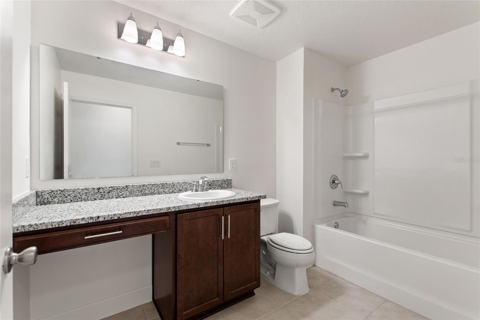 9239 WESTSIDE HILLS DR, DAVENPORT, FL, 33896