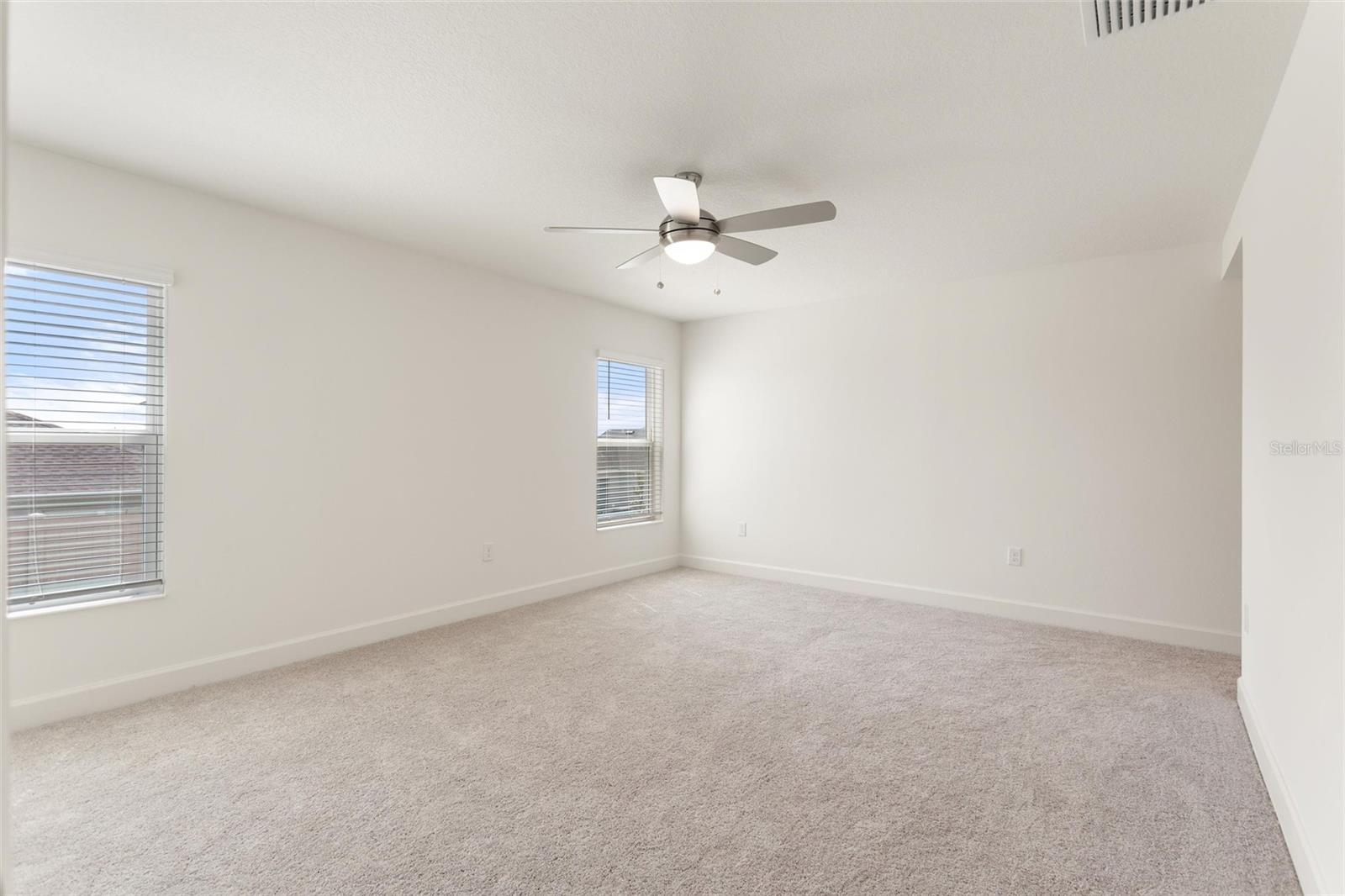 9239 WESTSIDE HILLS DR, DAVENPORT, FL, 33896