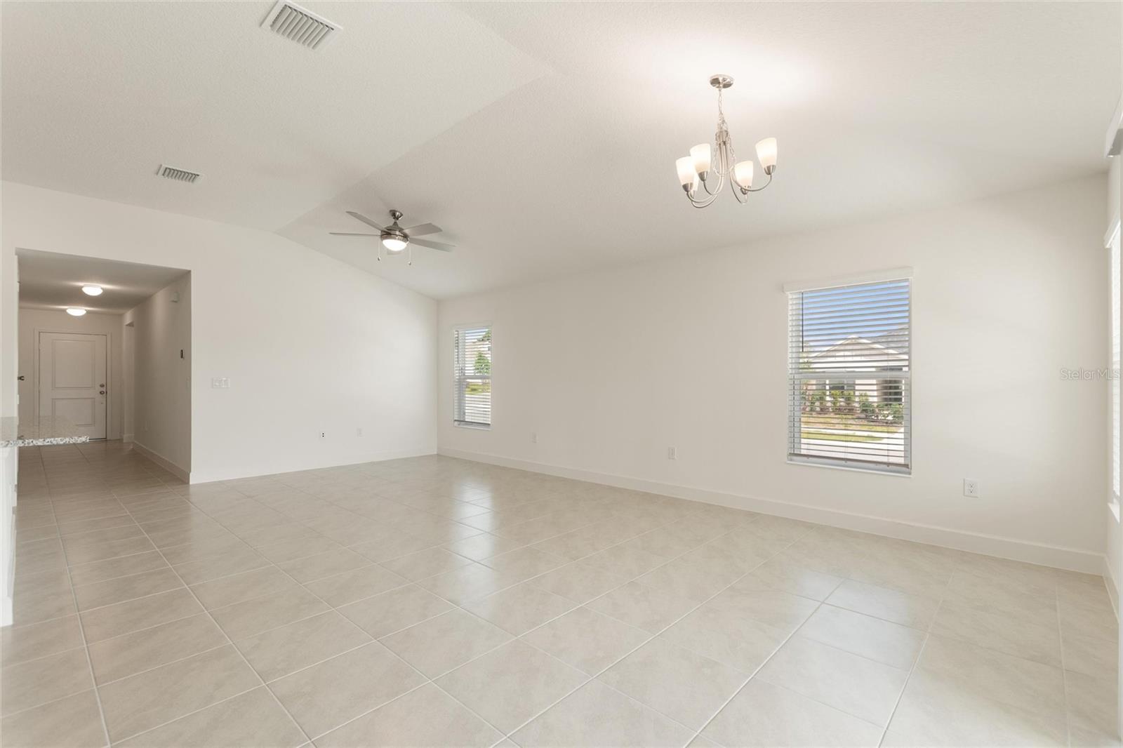 9239 WESTSIDE HILLS DR, DAVENPORT, FL, 33896