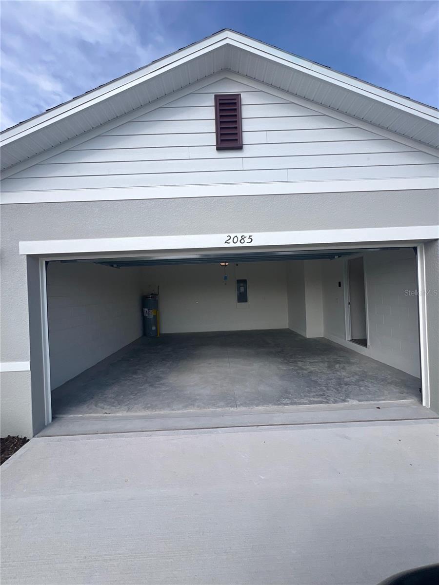 2085 WALNUT CREEK DR, KISSIMMEE, FL, 34744