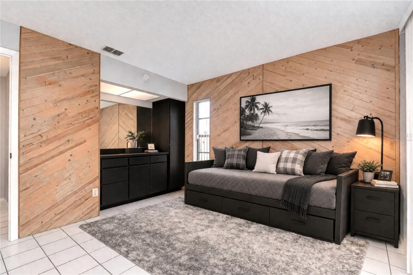 14902 SOUTHFORK DR, TAMPA, FL, 33624