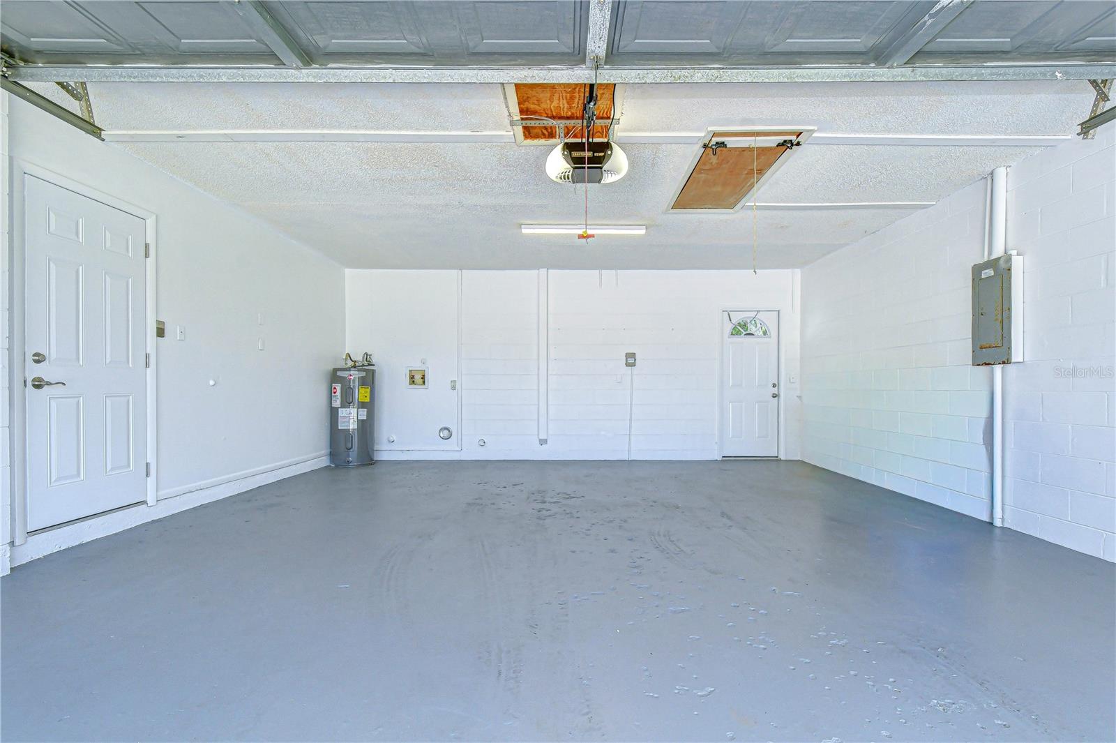 14902 SOUTHFORK DR, TAMPA, FL, 33624