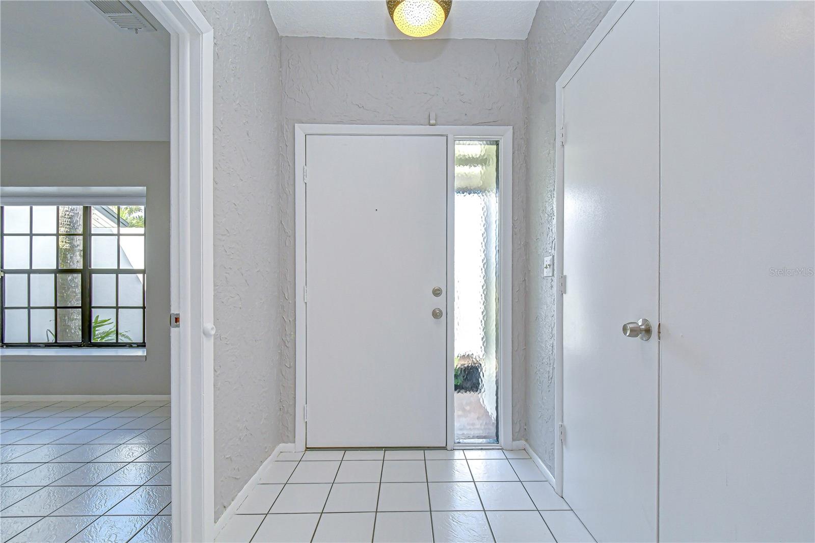 14902 SOUTHFORK DR, TAMPA, FL, 33624