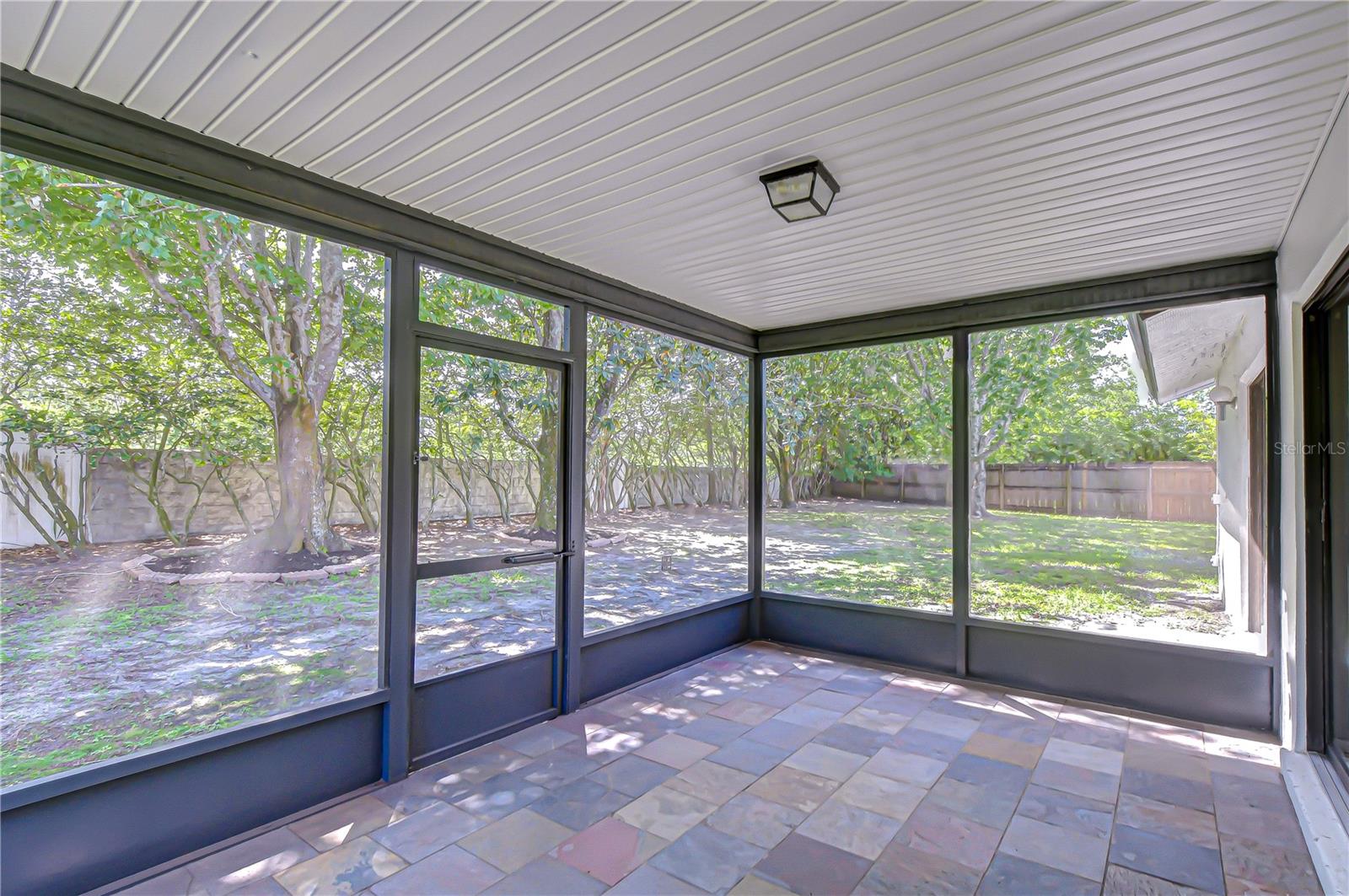 14902 SOUTHFORK DR, TAMPA, FL, 33624