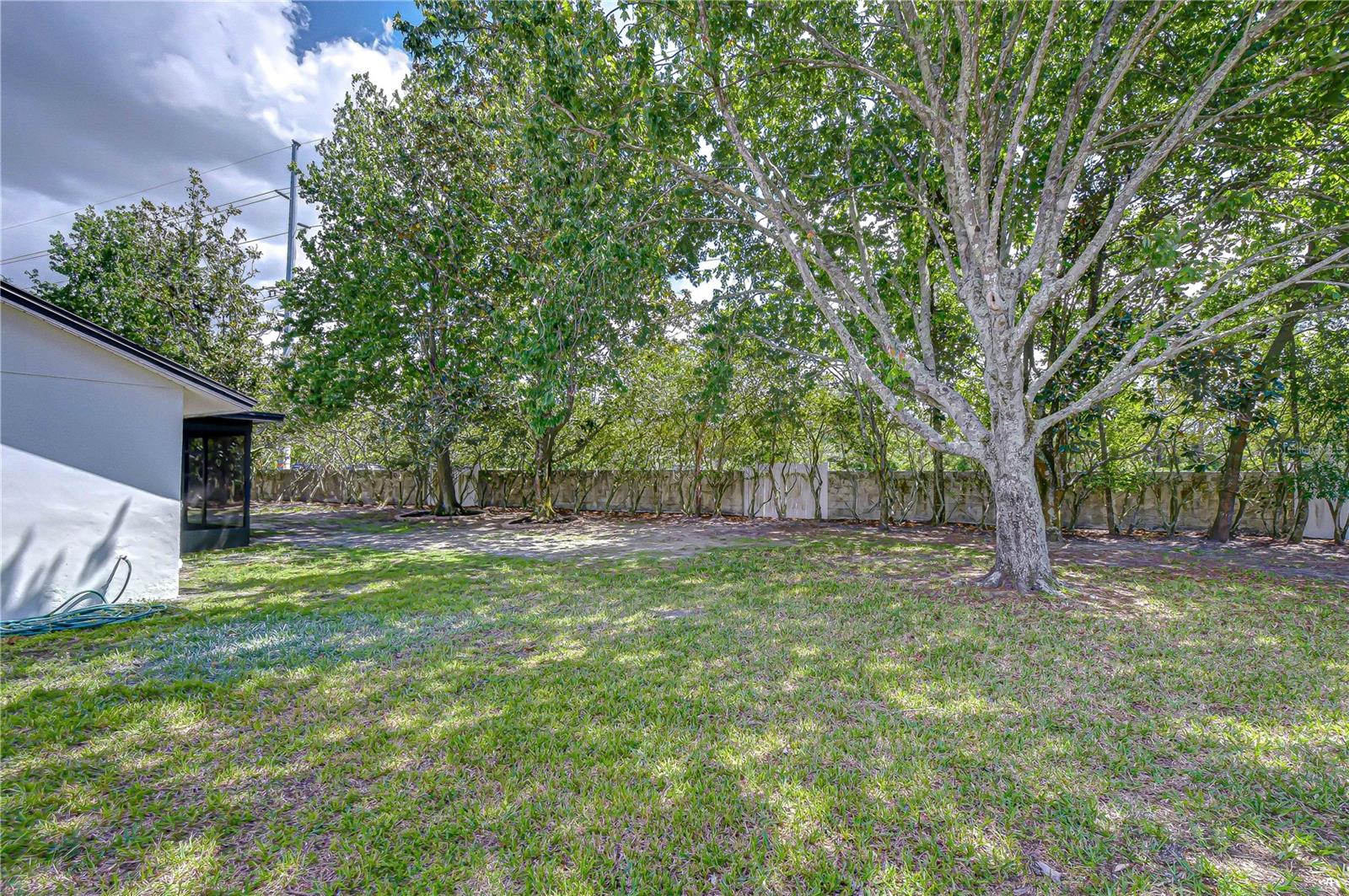 14902 SOUTHFORK DR, TAMPA, FL, 33624