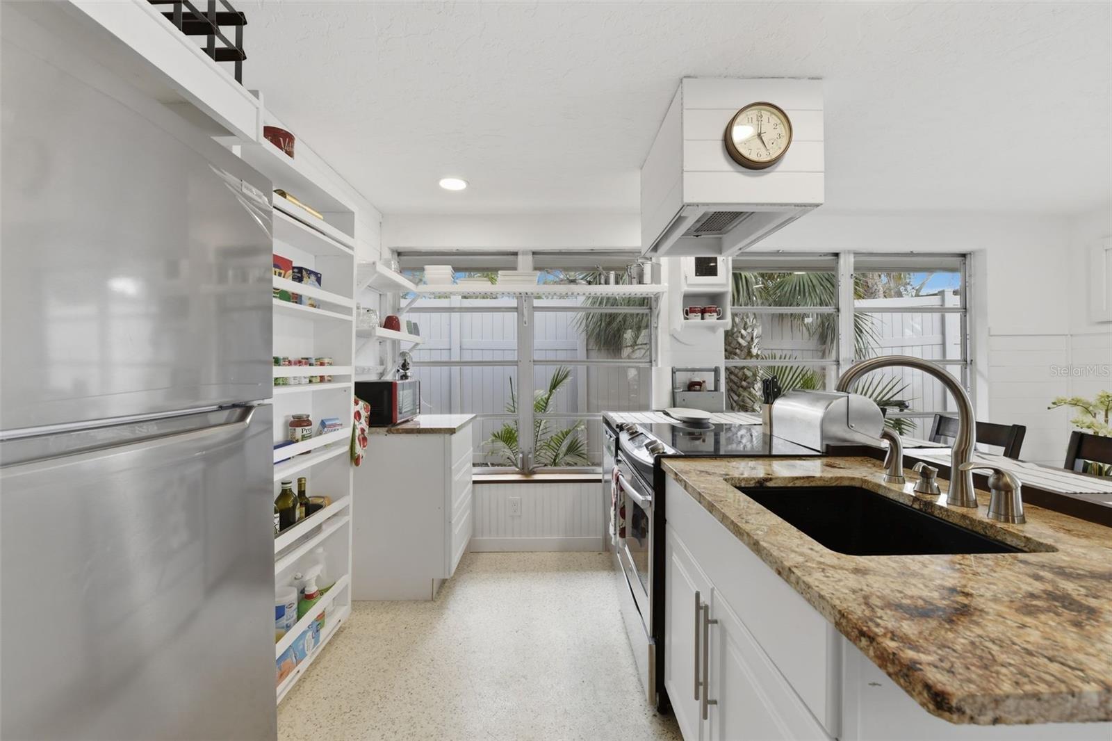 8456 MIDNIGHT PASS RD, SARASOTA, FL, 34242