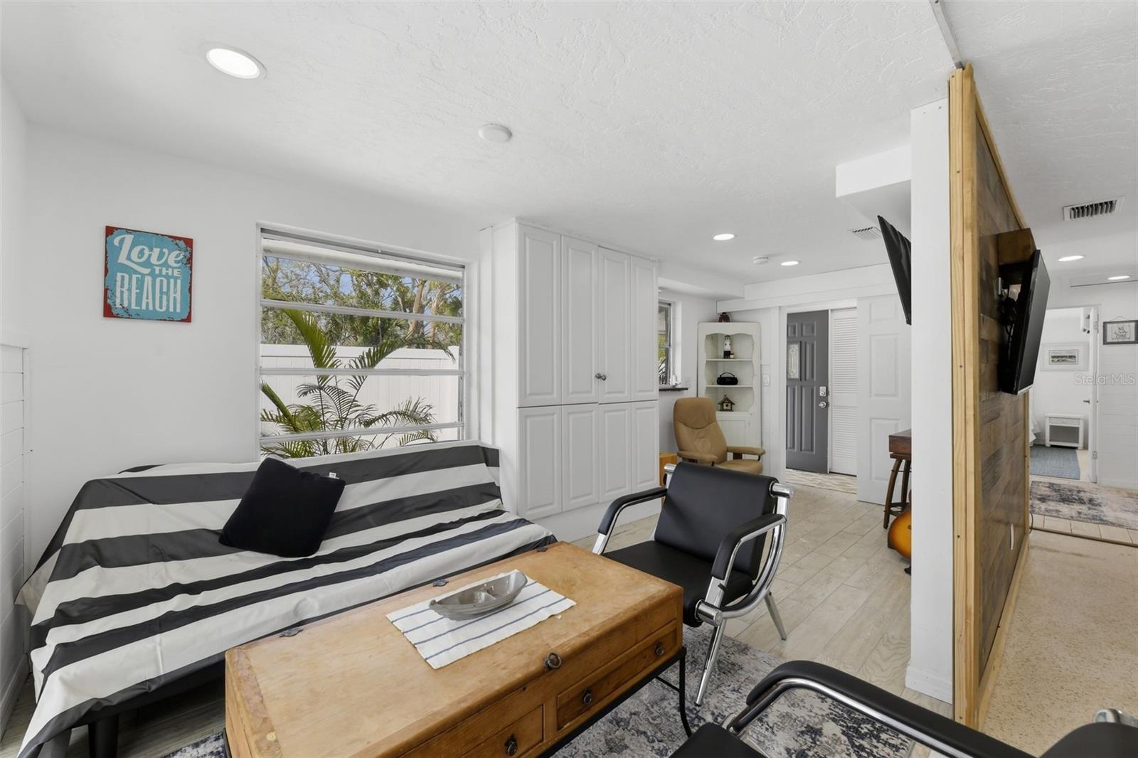 8456 MIDNIGHT PASS RD, SARASOTA, FL, 34242