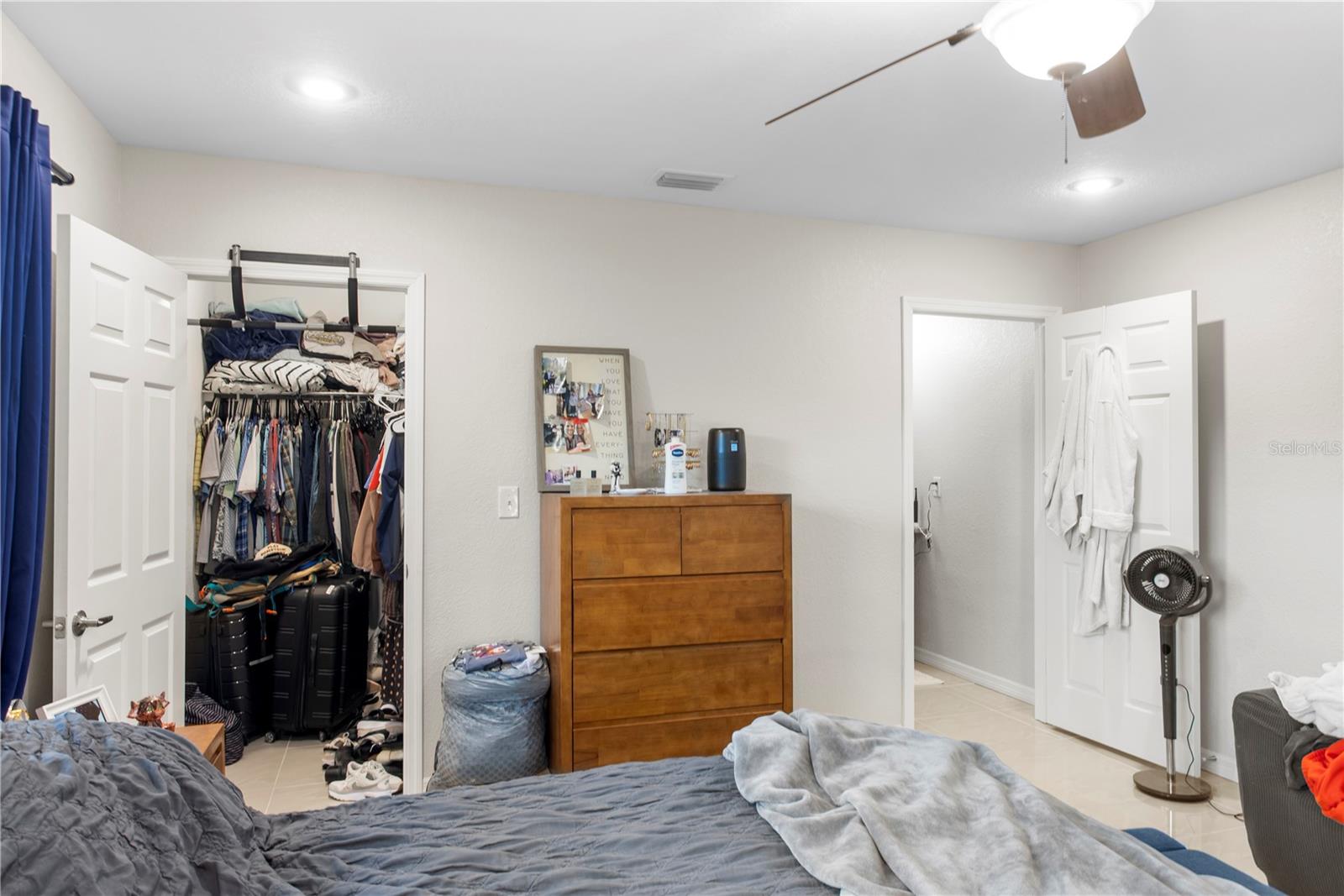 4215 W BAY VISTA AVE, TAMPA, FL, 33611