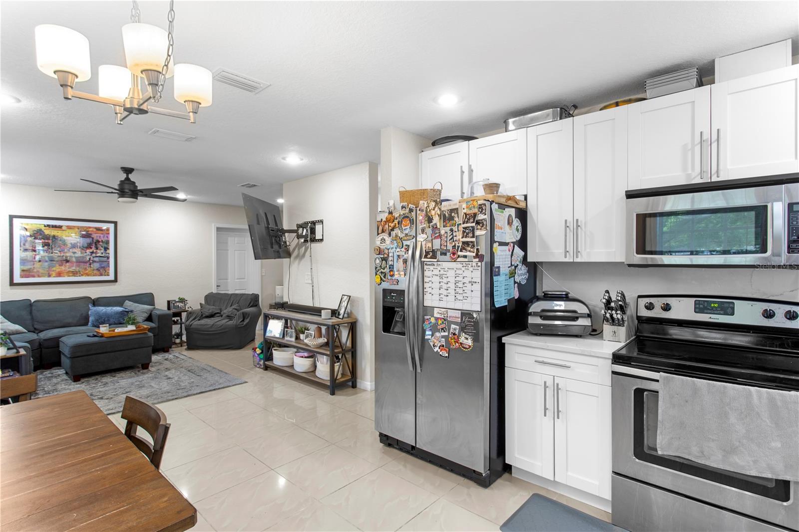 4215 W BAY VISTA AVE, TAMPA, FL, 33611