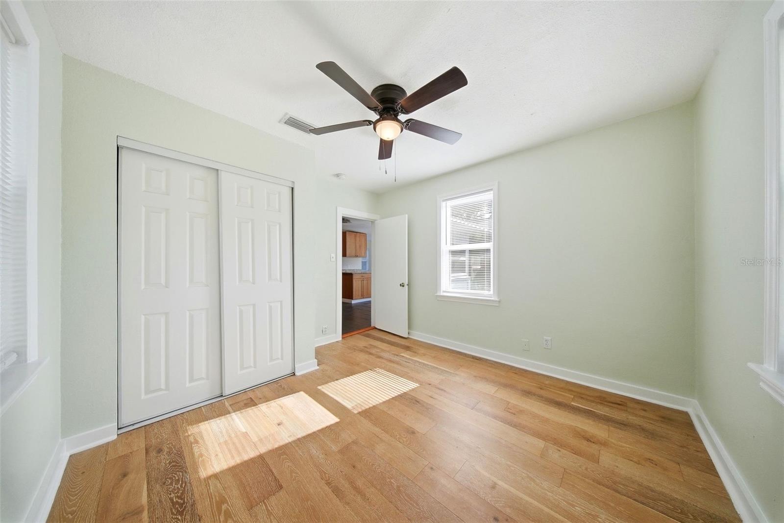 2010 30TH AVE NORTH AVE N, ST PETERSBURG, FL, 33713