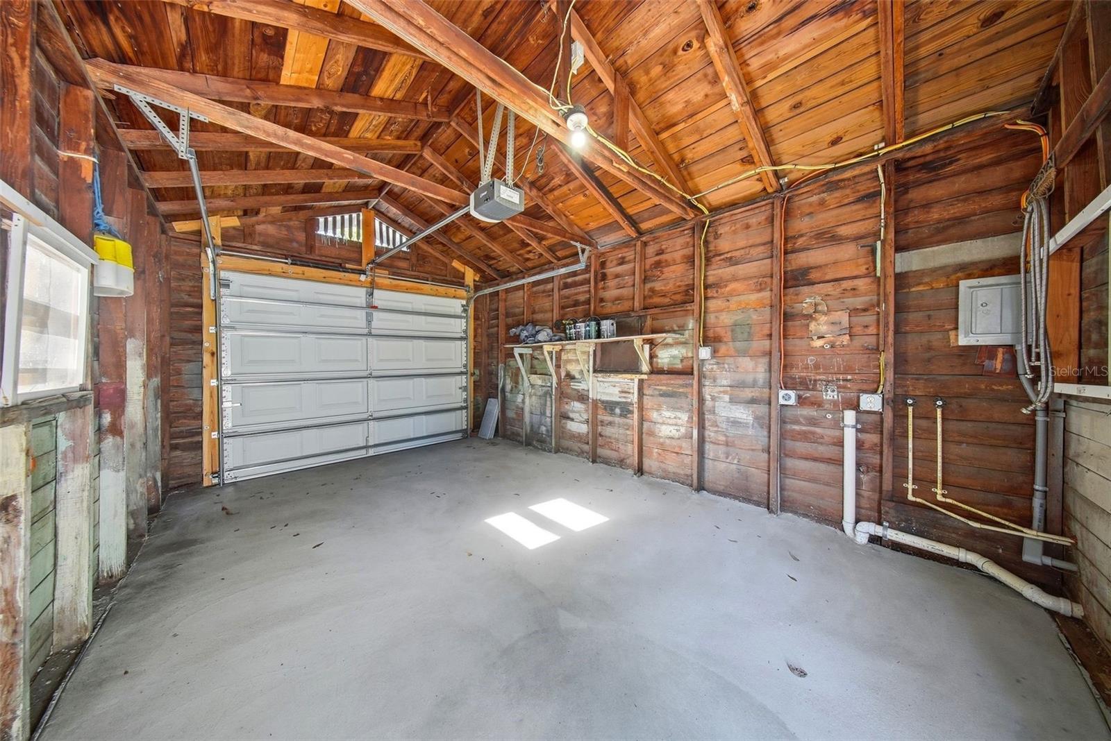 2010 30TH AVE NORTH AVE N, ST PETERSBURG, FL, 33713