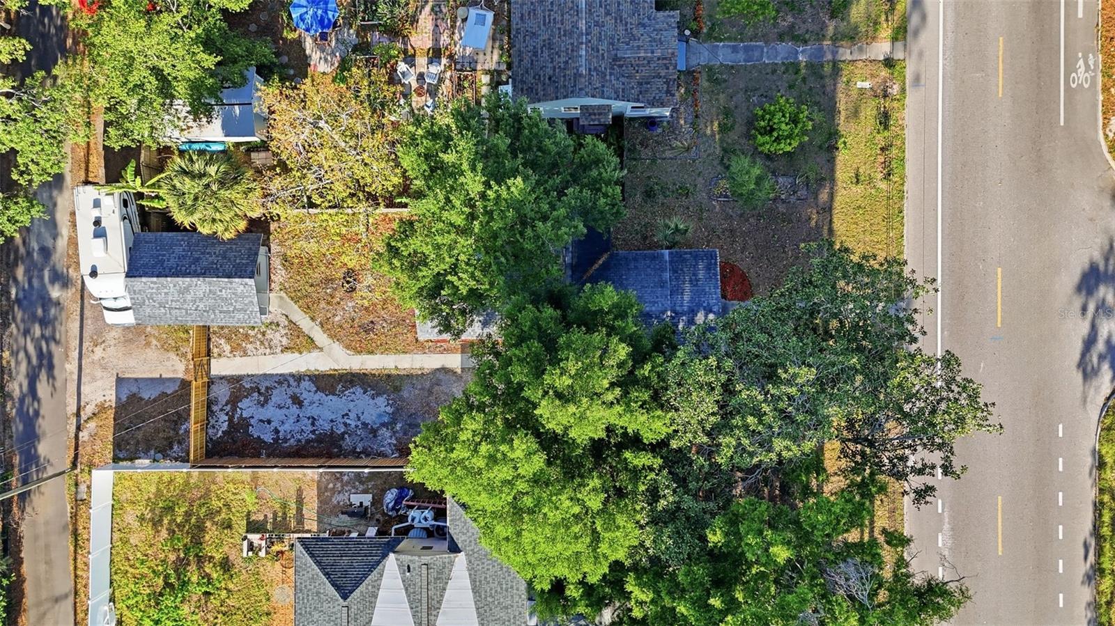 2010 30TH AVE NORTH AVE N, ST PETERSBURG, FL, 33713