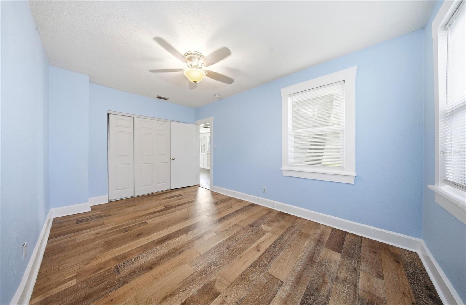 2010 30TH AVE NORTH AVE N, ST PETERSBURG, FL, 33713