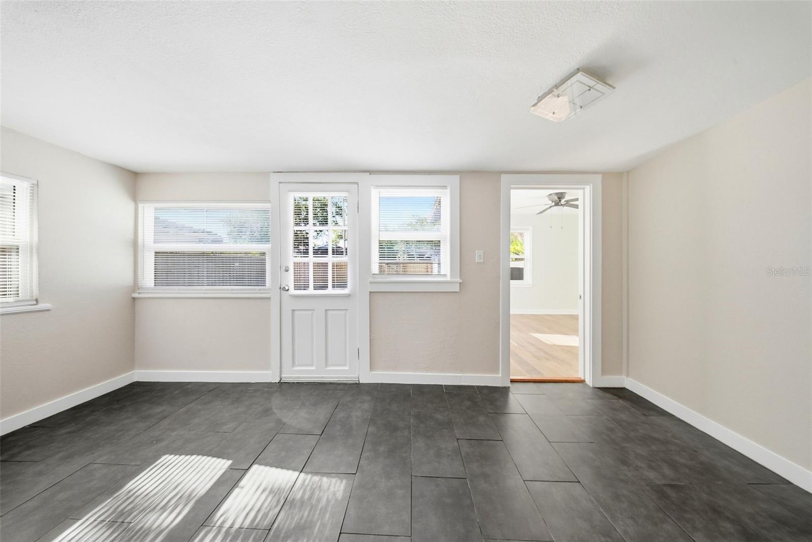 2010 30TH AVE NORTH AVE N, ST PETERSBURG, FL, 33713