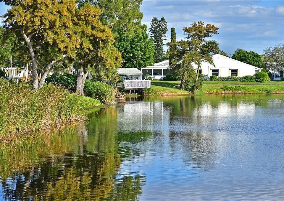 4523 W INDEPENDENCE DR, BRADENTON, FL, 34210