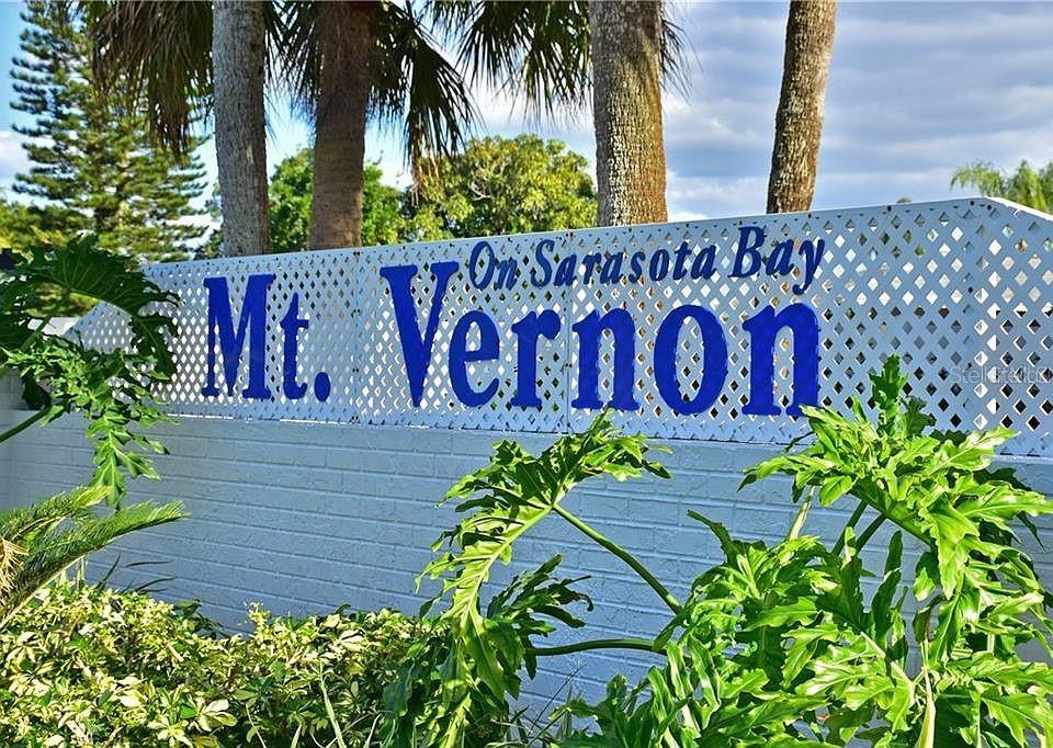 4523 W INDEPENDENCE DR, BRADENTON, FL, 34210