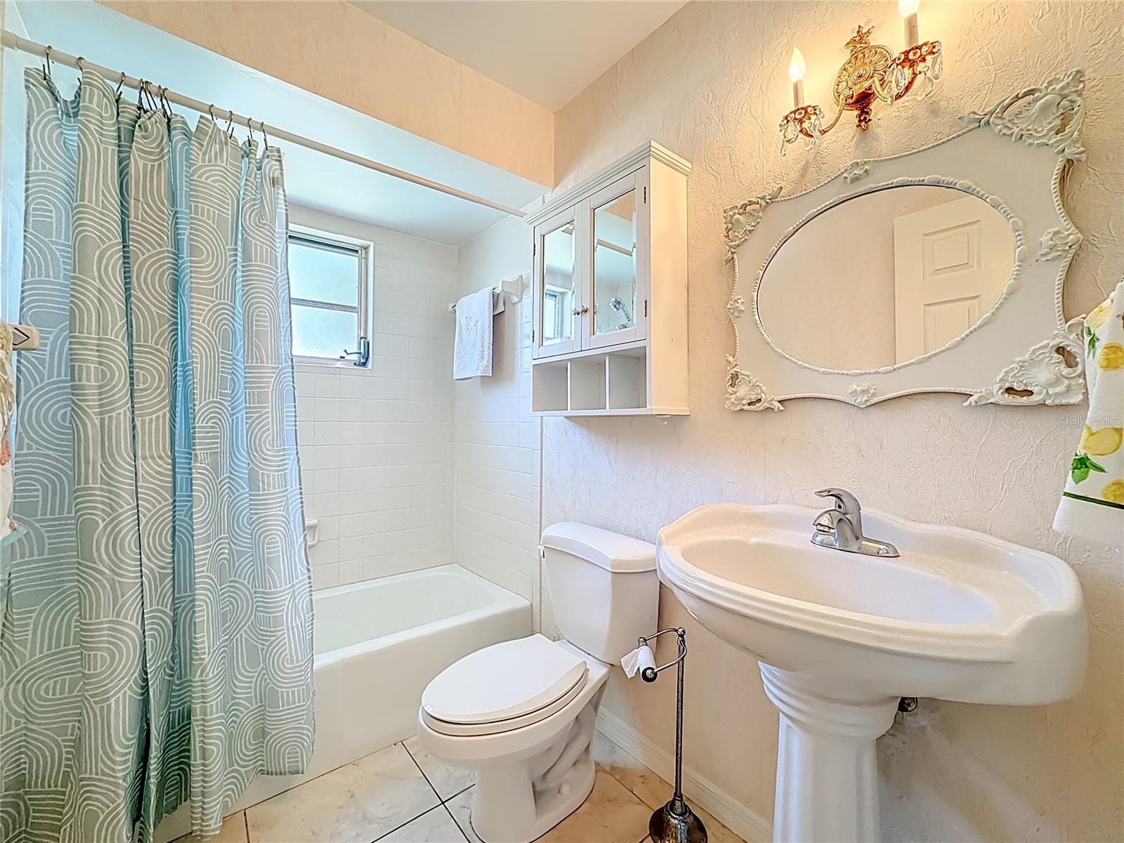 4523 W INDEPENDENCE DR, BRADENTON, FL, 34210