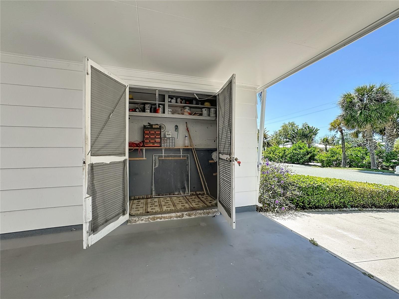 4523 W INDEPENDENCE DR, BRADENTON, FL, 34210