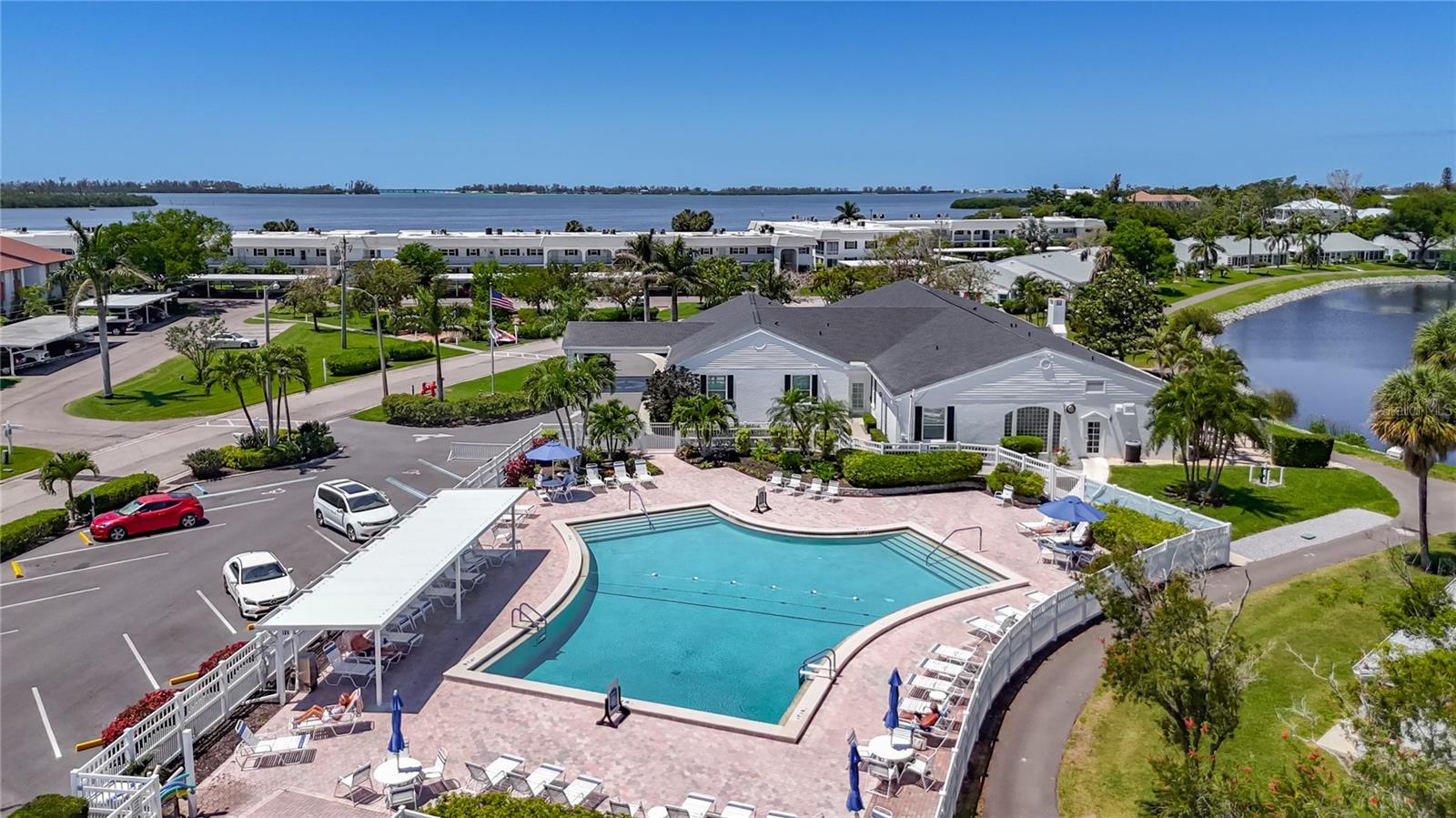 4523 W INDEPENDENCE DR, BRADENTON, FL, 34210
