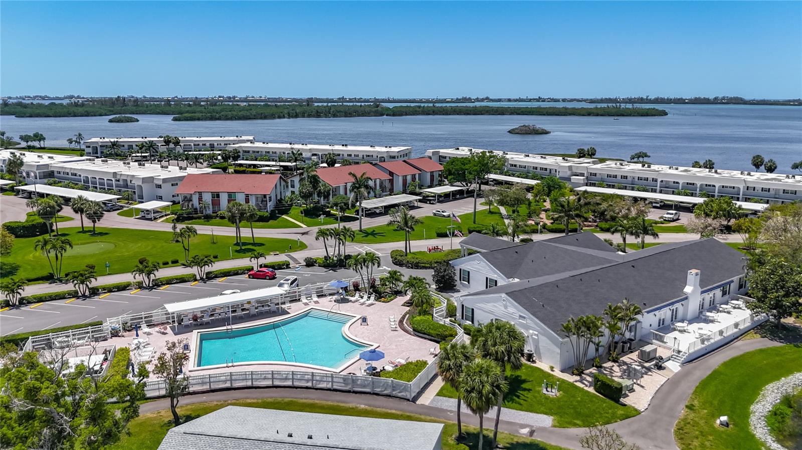 4523 W INDEPENDENCE DR, BRADENTON, FL, 34210