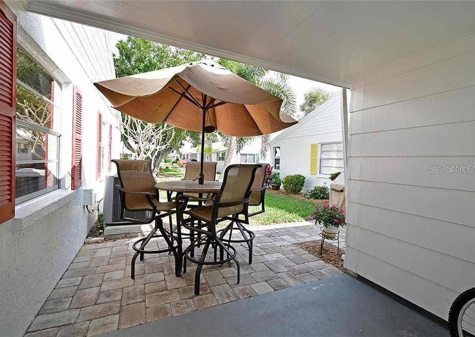 4523 W INDEPENDENCE DR, BRADENTON, FL, 34210