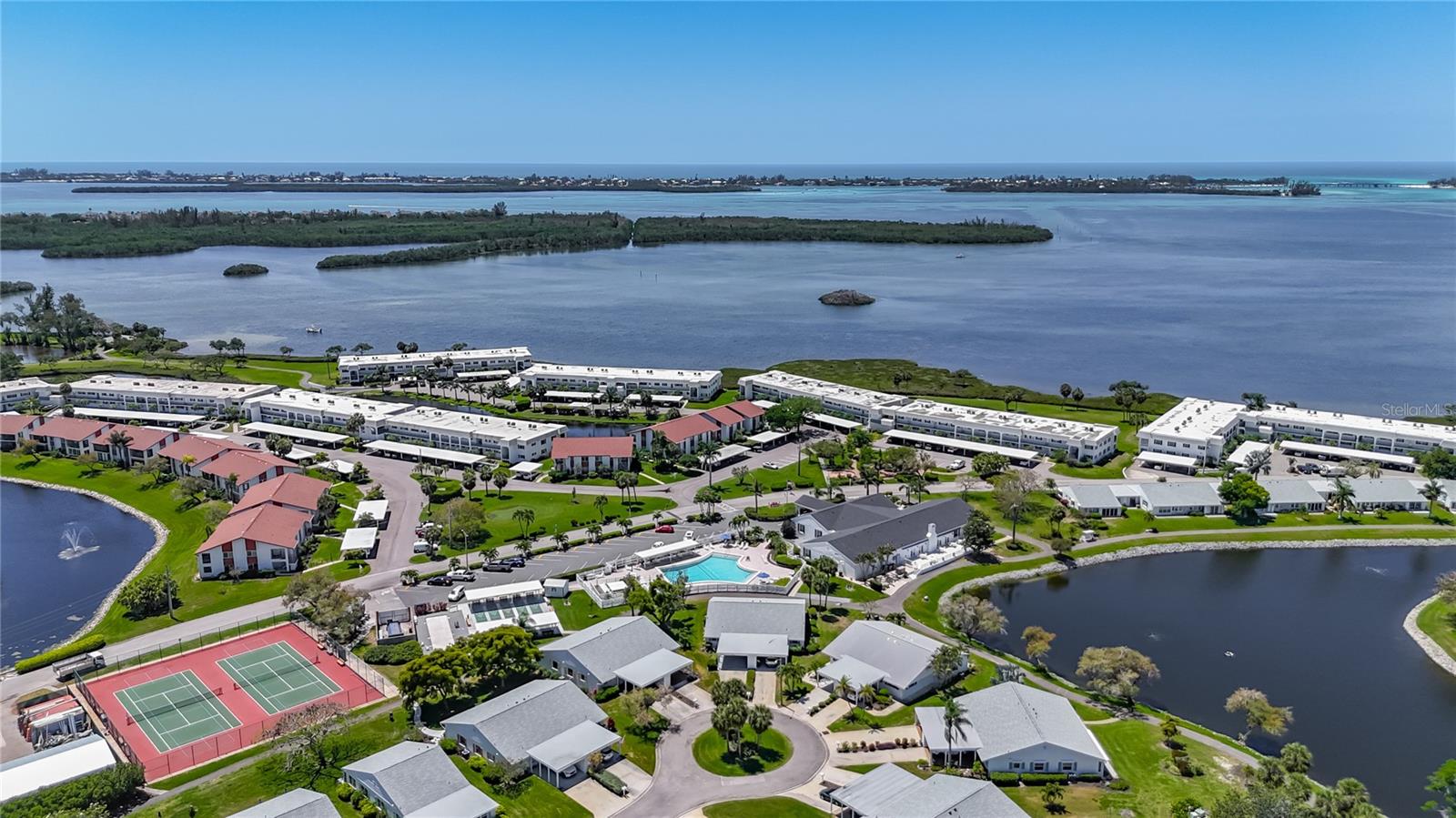 4523 W INDEPENDENCE DR, BRADENTON, FL, 34210