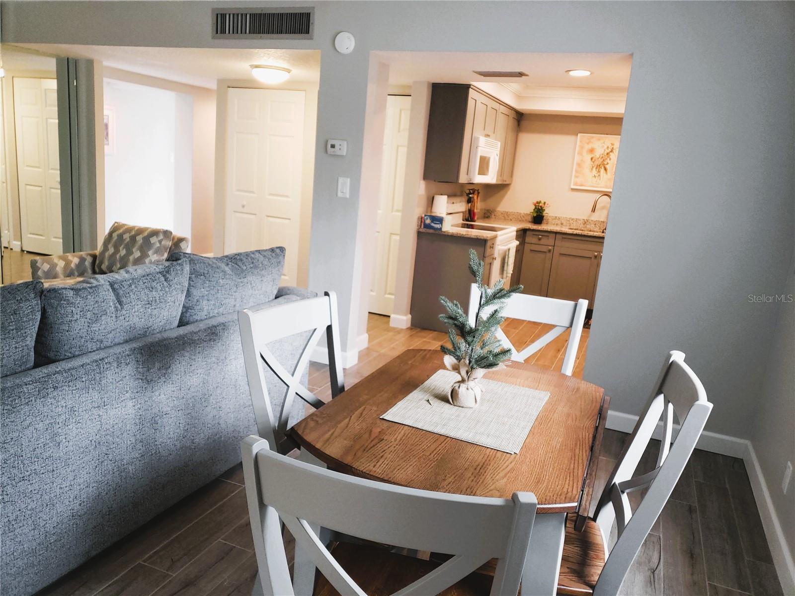 1301 GULF BLVD #101, CLEARWATER BEACH, FL, 33767