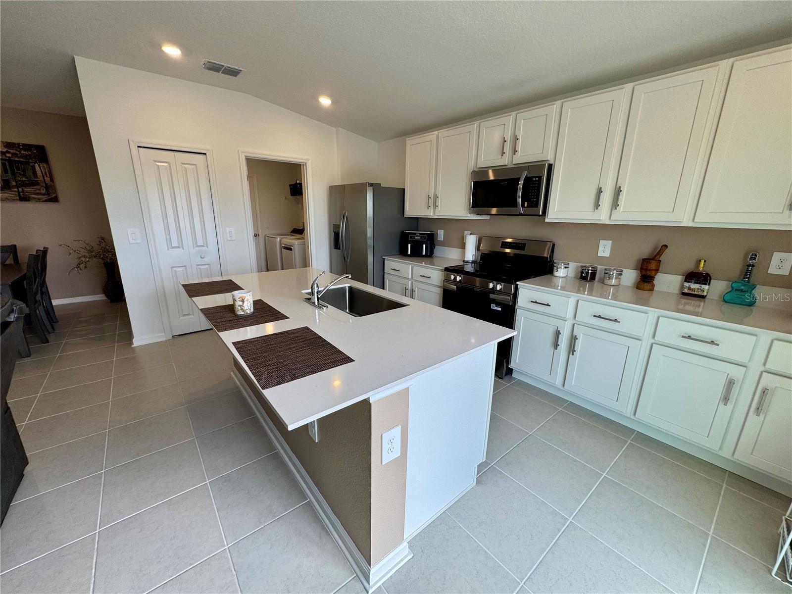 2405 BLUESTONE RD, HAINES CITY, FL, 33844