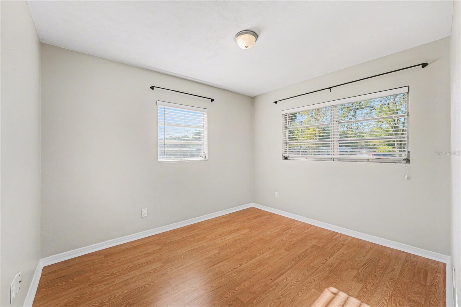 521 W PALMEDEN DR, LAKELAND, FL, 33803